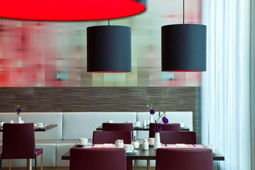 Intercityhotel Ulm Restaurant foto